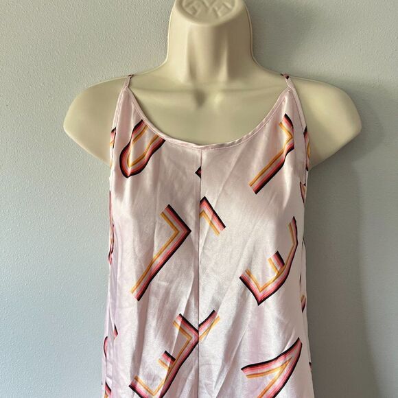 Victoria Secret LOVE Print Romper Size M - Picture 2 of 8